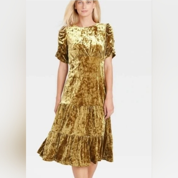 Who What Wear Dresses & Skirts - WHO WHAT WEAR  Gold Crushed Velvet Puff Sleeve Boho Sz Med Tiered Peasant Dress